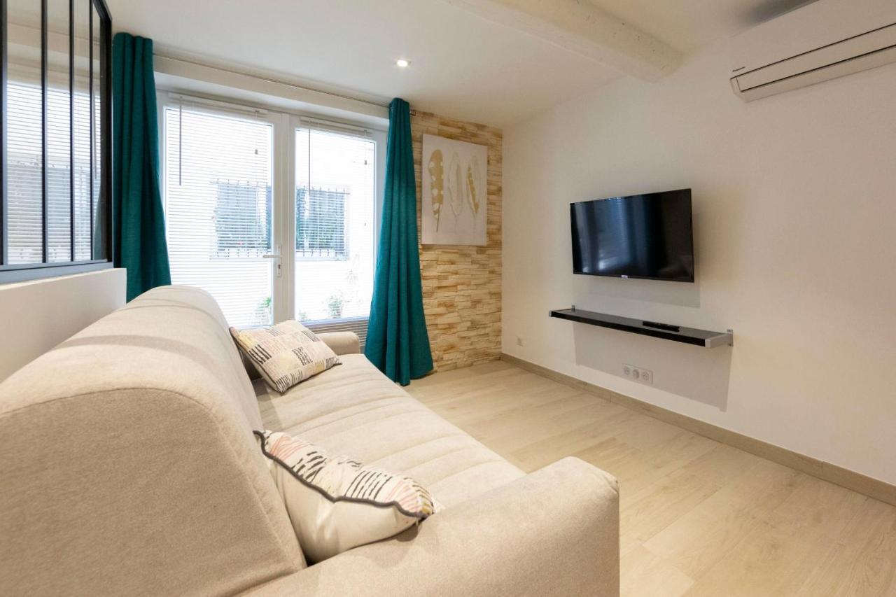 Renting Brand-new Atypical In Rue Fourmillière Appartement